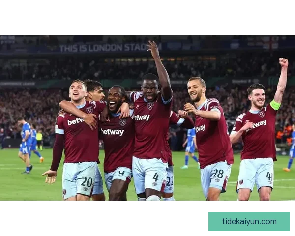 莱斯特城再显风采，关键时刻逆转对手状态回暖值得关注