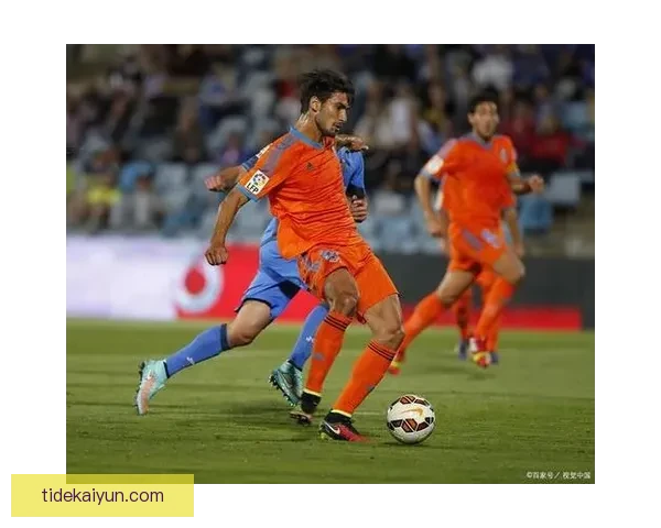 沙勒罗瓦进攻套路分析逐渐被重视，球队表现稳健引发关注